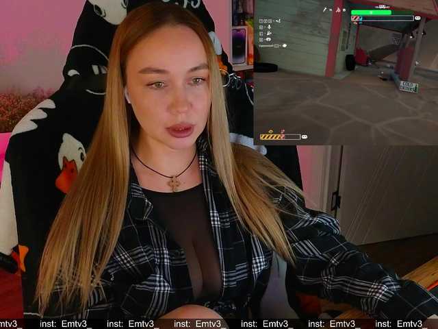 Emili1-'s BongaCams show and profile