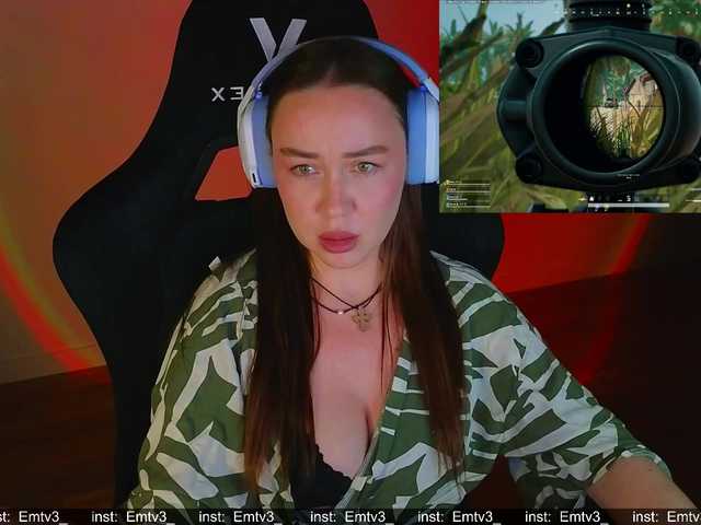 Emili1-'s BongaCams show and profile