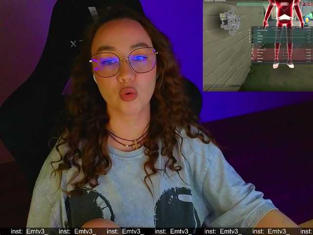 Emili1-'s BongaCams show and profile