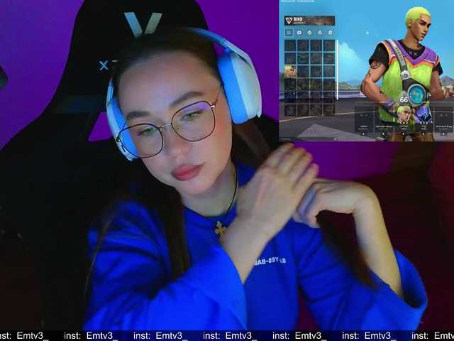 Emili1-'s BongaCams show and profile