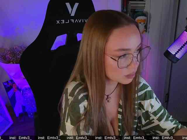 Emili1- Live Webcam on BongaCams