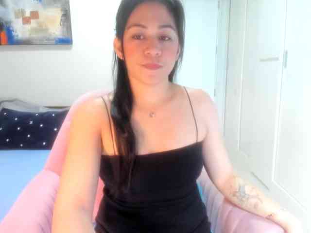 sexyloveasian webcam