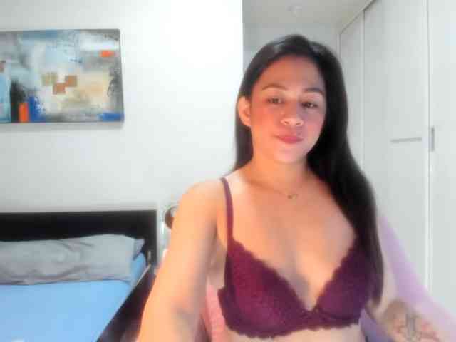 sexyloveasian webcam