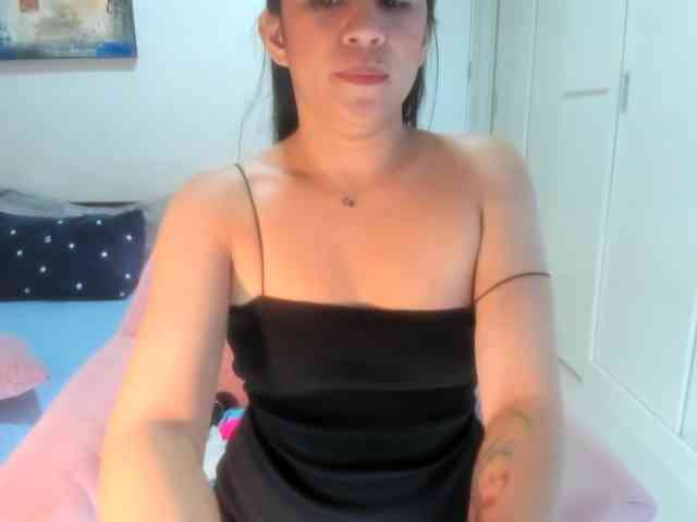 sexyloveasian webcam