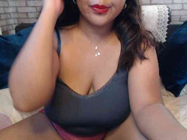 komurasaki Live Webcam on BongaCams