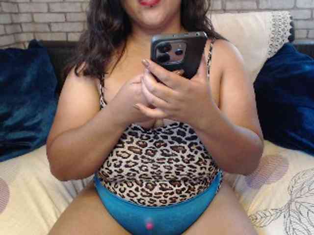 komurasaki Live Webcam on BongaCams