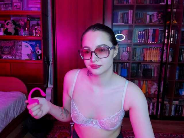 Cannabis-Girl Porn