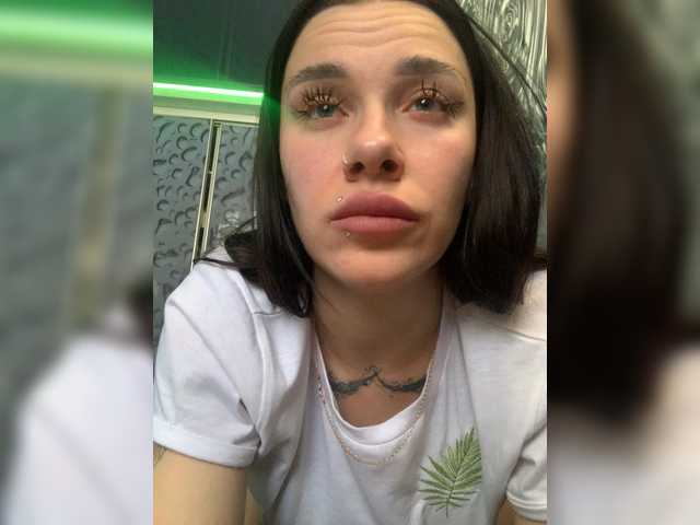 MaidenCrystal from BongaCams is Freechat