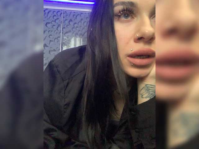 maidencrystal online