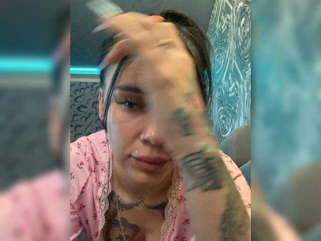 maidencrystal live sex