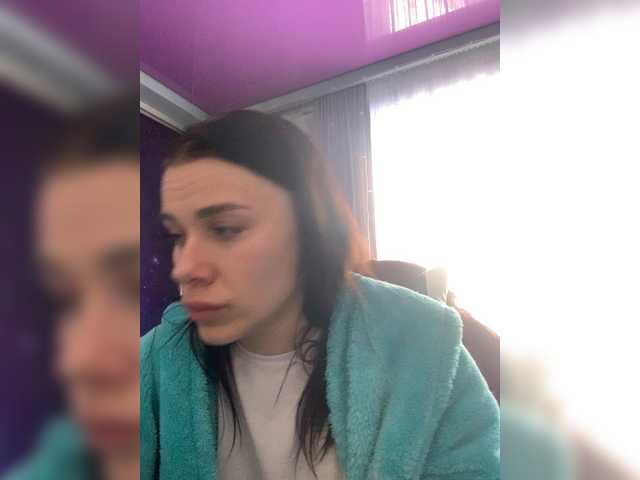 MaidenCrystal's BongaCams show and profile