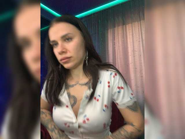 MaidenCrystal from BongaCams is Freechat