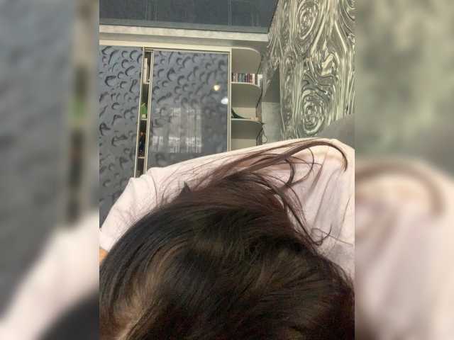 MaidenCrystal's BongaCams show and profile