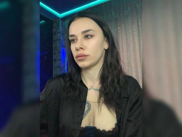 maidencrystal live sex