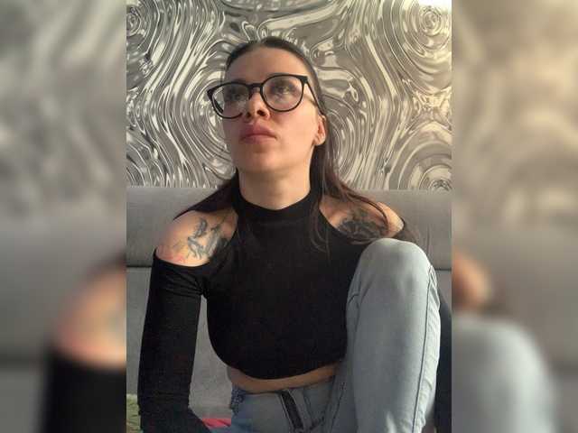 maidencrystal cam belle