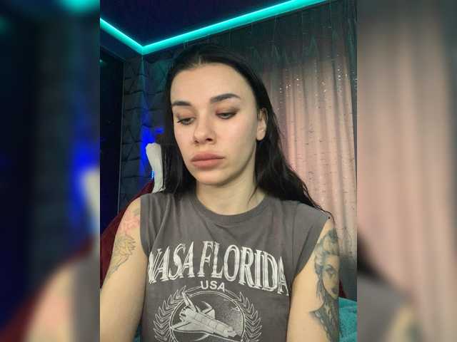 maidencrystal live sex