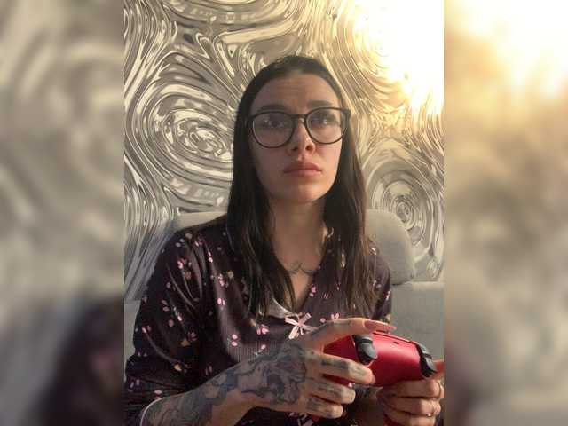 maidencrystal cam belle