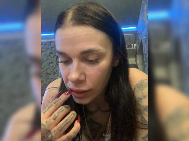 MaidenCrystal from BongaCams is Freechat