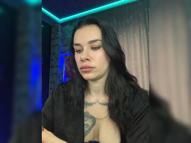 maidencrystal live sex