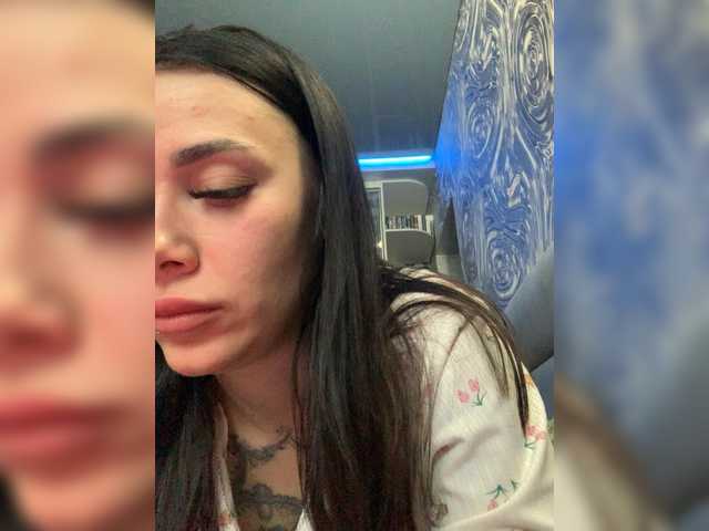 MaidenCrystal's BongaCams show and profile