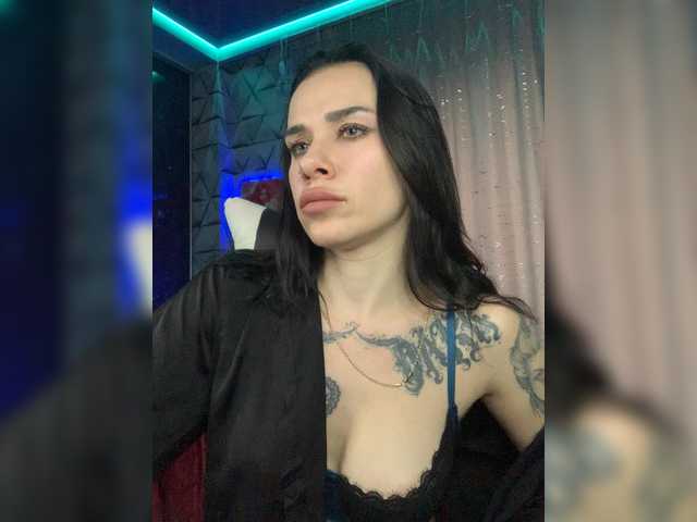 maidencrystal live sex