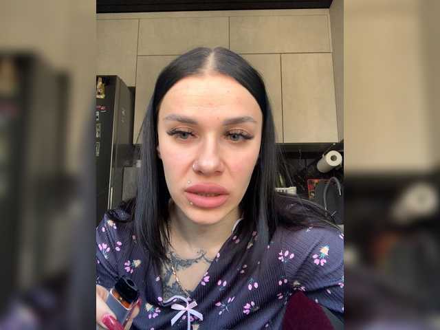 maidencrystal live sex