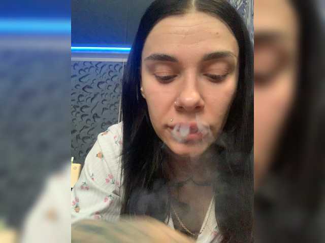 MaidenCrystal's BongaCams show and profile