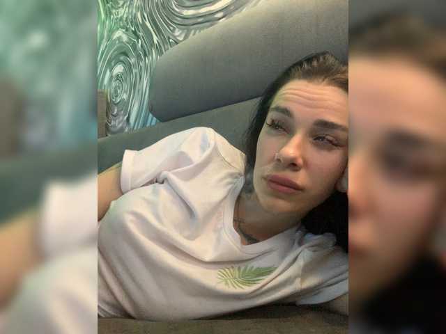 maidencrystal live sex