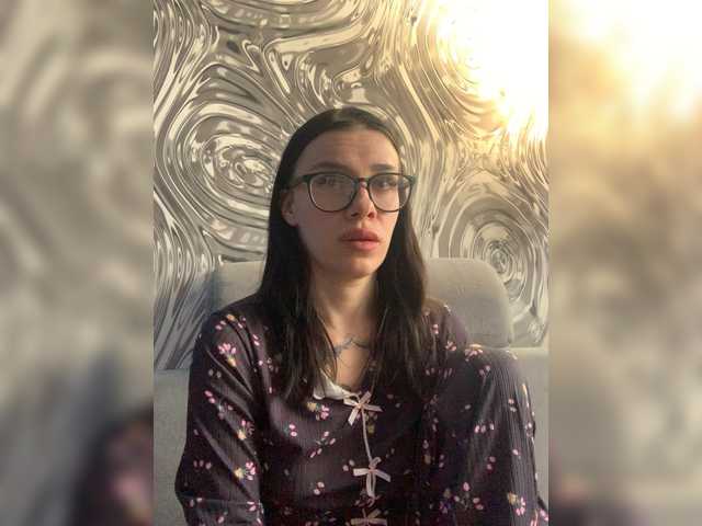 maidencrystal cam belle