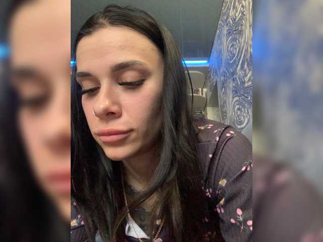 maidencrystal cam belle