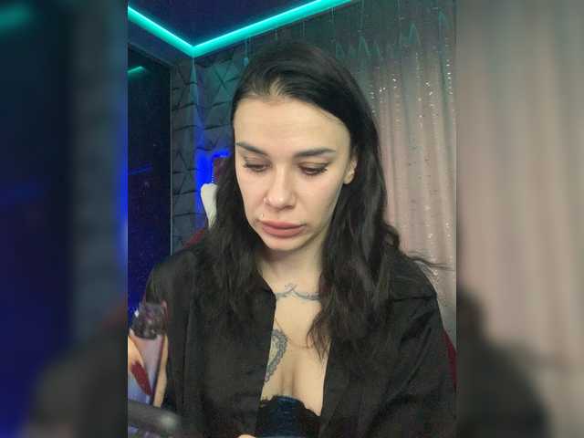 maidencrystal live sex