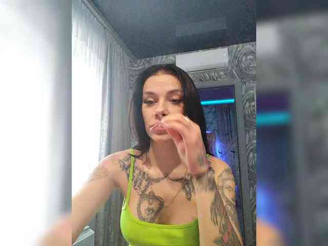 deva_maria webcam