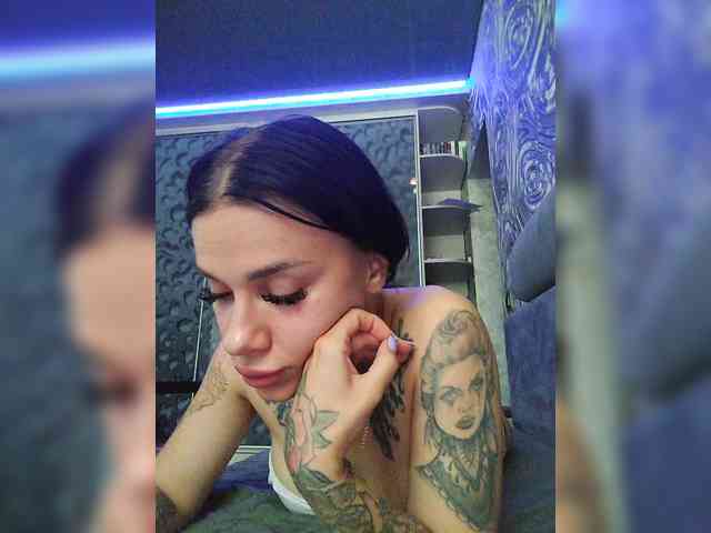 deva_maria webcam