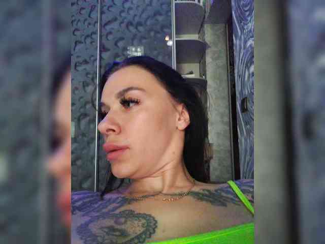 deva_maria webcam
