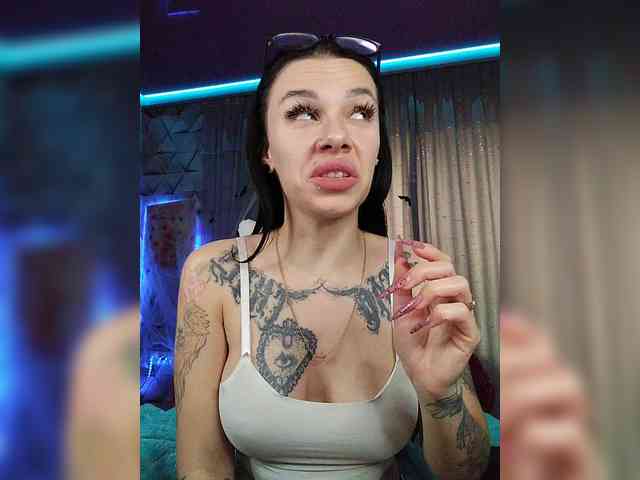 deva_maria webcam