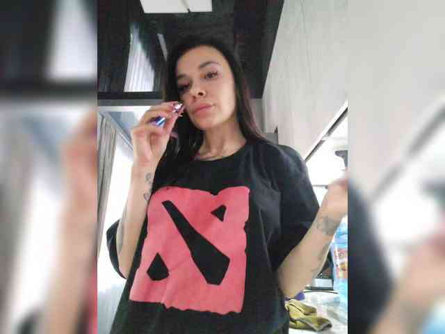 MaidenCrystal Live Webcam on BongaCams