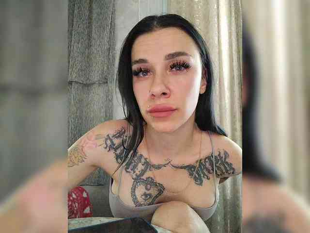 deva_maria webcam