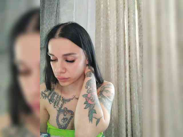 deva_maria webcam