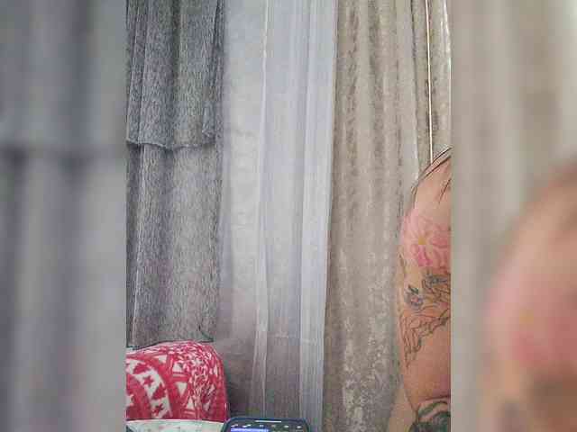 deva_maria webcam