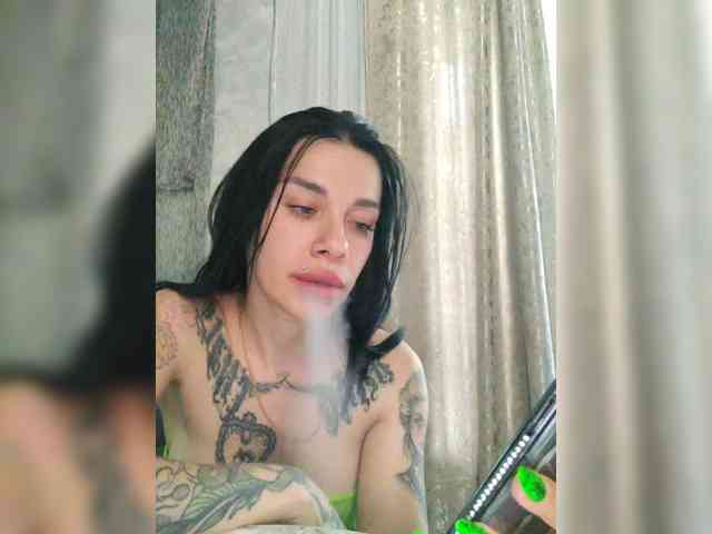 deva_maria webcam