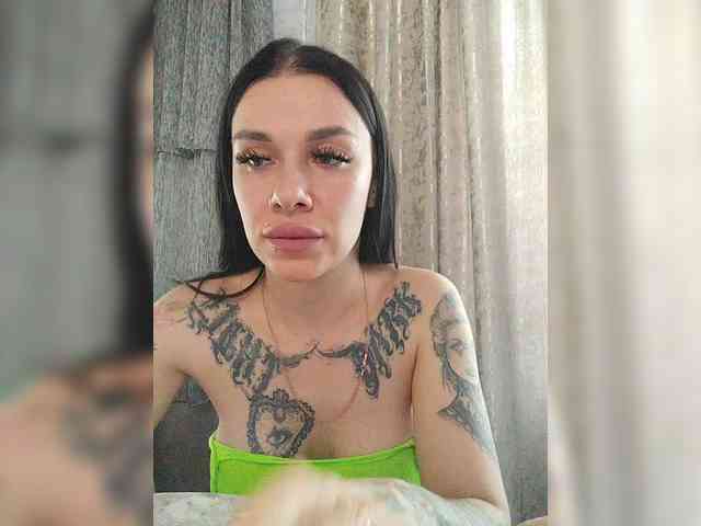 deva_maria webcam