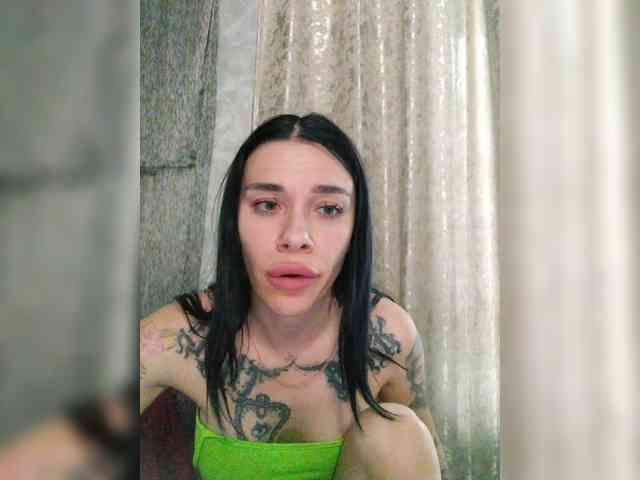deva_maria webcam