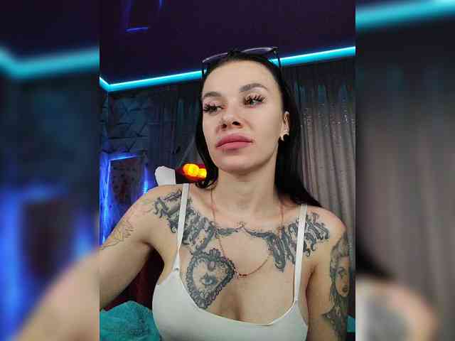 deva_maria webcam