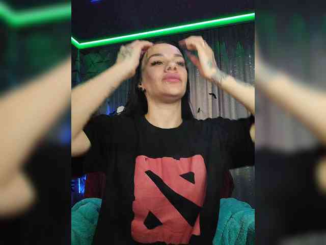 deva_maria webcam