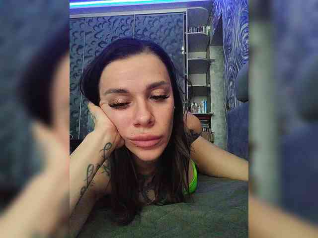 deva_maria webcam
