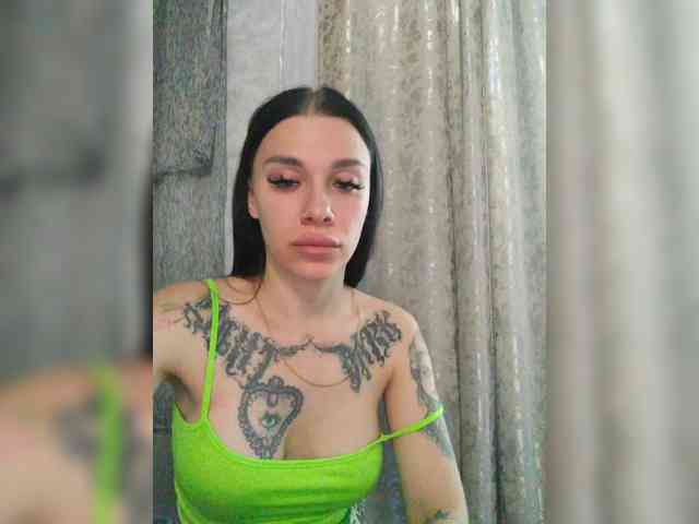 deva_maria webcam