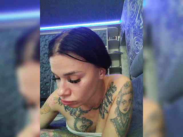 deva_maria webcam