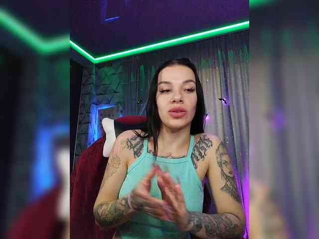 deva_maria webcam