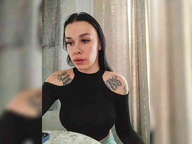 deva_maria webcam
