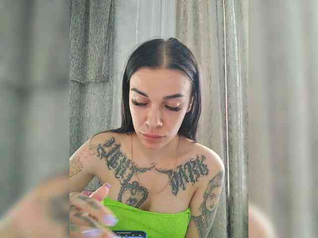 deva_maria webcam